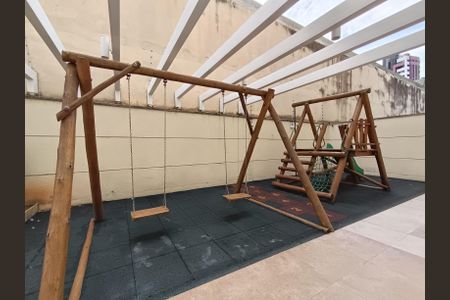 Apartamento à venda com 60m², 2 quartos e 1 vagaÁrea comum - Playground