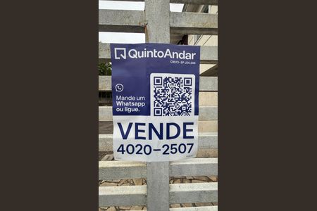 Casa de condomínio à venda com 144m², 4 quartos e 3 vagasFachada