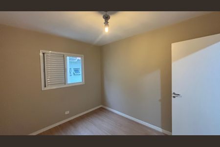 Casa de condomínio à venda com 144m², 4 quartos e 3 vagasQuarto 3