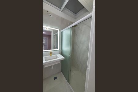 Casa de condomínio à venda com 144m², 4 quartos e 3 vagasBanheiro da Suíte