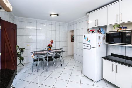 Casa à venda com 128m², 3 quartos e 3 vagasCozinha 1