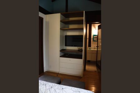 Casa de condomínio para alugar com 500m², 3 quartos e 3 vagas Casa de condomínio para alugar com 500m², 3 quartos e 3 vagasSuíte 3