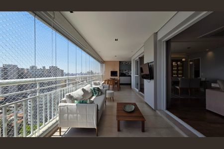 Apartamento à venda com 201m², 4 quartos e 4 vagas