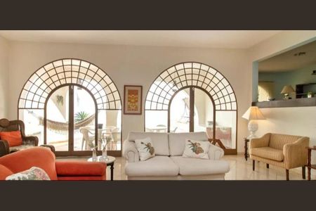 Casa à venda com 4 quartos, 365m² em Jardim Morumbi, São Paulo