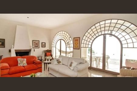 Casa à venda com 4 quartos, 365m² em Jardim Morumbi, São Paulo