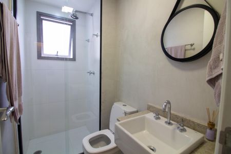 Apartamento à venda com 69m², 2 quartos e 1 vaga Apartamento à venda com 69m², 2 quartos e 1 vagaBanheiro