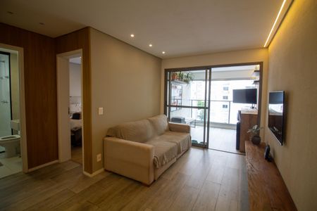 Sala de apartamento à venda com 2 quartos, 69m² em Campo Belo, São Paulo