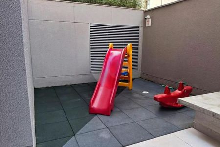 Apartamento à venda com 69m², 2 quartos e 1 vaga Apartamento à venda com 69m², 2 quartos e 1 vagaÁrea comum - Playground