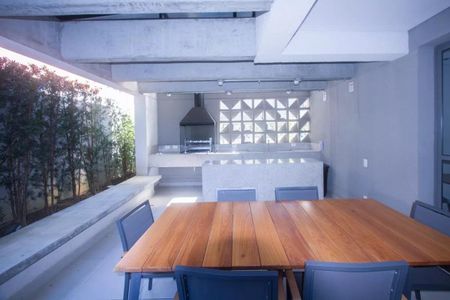 Apartamento à venda com 69m², 2 quartos e 1 vaga Apartamento à venda com 69m², 2 quartos e 1 vagaÁrea comum - Churrasqueira