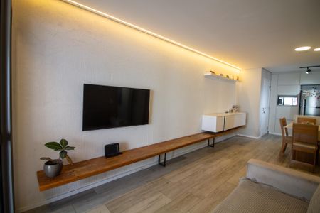 Apartamento à venda com 69m², 2 quartos e 1 vaga Apartamento à venda com 69m², 2 quartos e 1 vagaSala