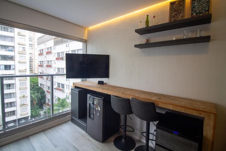 Apartamento à venda com 69m², 2 quartos e 1 vaga Apartamento à venda com 69m², 2 quartos e 1 vagaVaranda