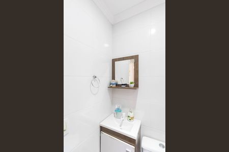 Casa de condomínio para alugar com 63m², 2 quartos e 1 vaga Casa de condomínio para alugar com 63m², 2 quartos e 1 vagaBanheiro Social