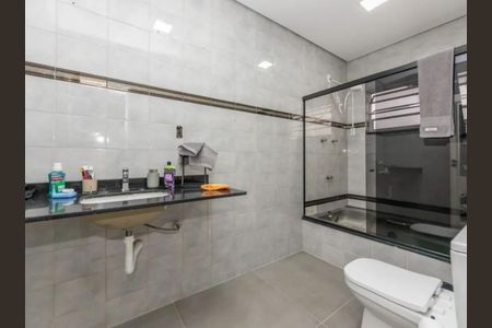 Foto 13 de casa à venda com 4 quartos, 213m² em Ipiranga, São Paulo