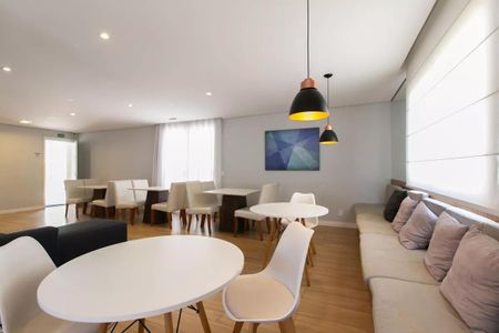 Apartamento à venda com 38m², 2 quartos e sem vagaÁrea comum - Salão de Festas
