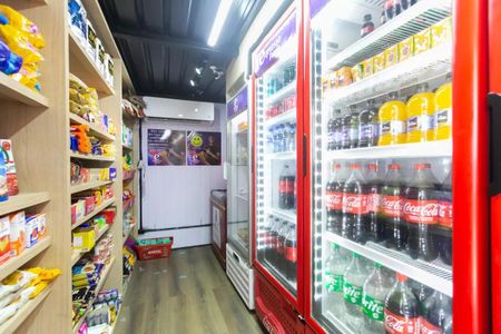 Apartamento à venda com 38m², 2 quartos e sem vagaÁrea comum - Mini Mercado 