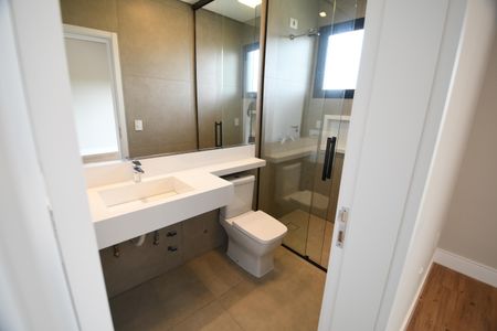 Casa de condomínio à venda com 340m², 4 quartos e 4 vagasBanheiro 1 - Suíte
