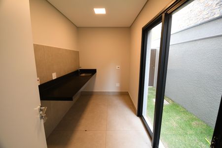 Casa de condomínio à venda com 340m², 4 quartos e 4 vagasÁrea de Serviço