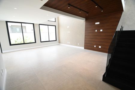 Sala de casa de condomínio à venda com 4 quartos, 340m² em Residencial Parque dos Alecrins, Campinas