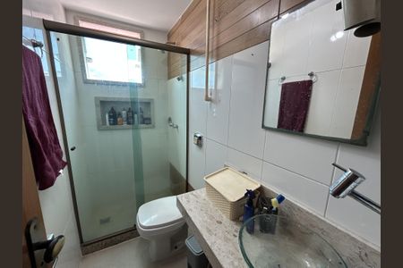 Apartamento para alugar com 65m², 2 quartos e 1 vagaBanheiro