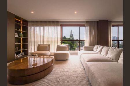 Apartamento à venda com 236m², 2 quartos e 4 vagas