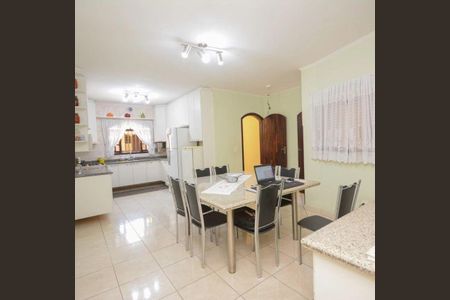 Casa à venda com 3 quartos, 225m² em Vila Homero Thon, Santo André
