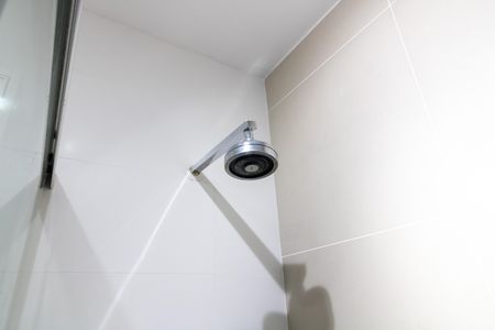 Casa de condomínio à venda com 256m², 4 quartos e 3 vagas Casa de condomínio à venda com 256m², 4 quartos e 3 vagasBanheiro