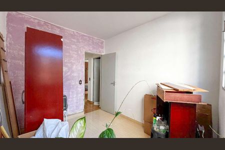 Apartamento à venda com 3 quartos, 60m² em Sagrada Família, Belo Horizonte