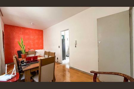 Apartamento à venda com 3 quartos, 60m² em Sagrada Família, Belo Horizonte