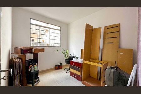 Apartamento à venda com 3 quartos, 60m² em Sagrada Família, Belo Horizonte