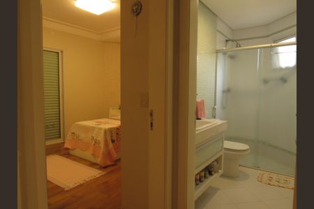 Apartamento à venda com 225m², 3 quartos e 3 vagasSuíte 1