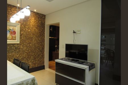 Apartamento à venda com 225m², 3 quartos e 3 vagasCozinha