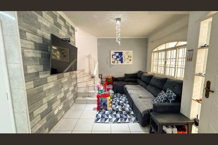 Casa à venda com 2 quartos, 153m² em Jardim Las Vegas, Santo André