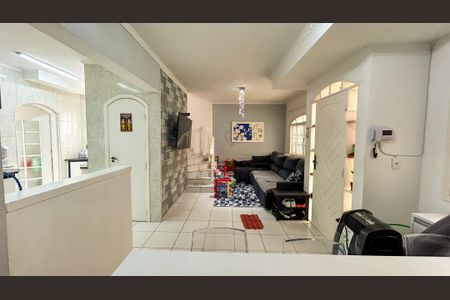 Casa à venda com 2 quartos, 153m² em Jardim Las Vegas, Santo André