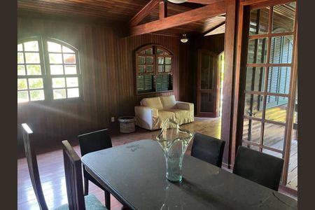 Casa de Condomínio à venda com 4 quartos, 260m² em Itaipu, Niterói