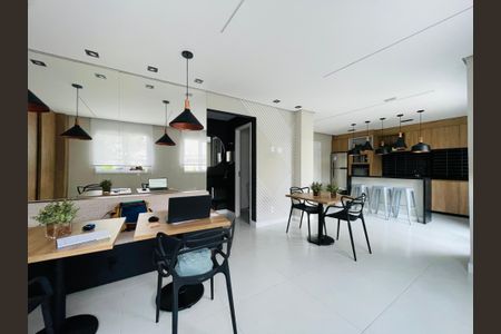 Apartamento para alugar com 44m², 2 quartos e 1 vaga Apartamento para alugar com 44m², 2 quartos e 1 vagaÁrea comum - Salão de festas