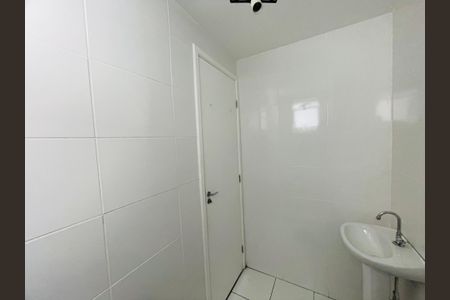 Apartamento para alugar com 44m², 2 quartos e 1 vaga Apartamento para alugar com 44m², 2 quartos e 1 vagaBanheiro