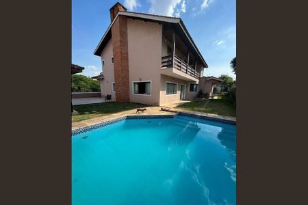 Casa à venda com 426m², 4 quartos e 6 vagas