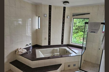 Casa à venda com 4 quartos, 426m² em Parque dos Principes, São Paulo