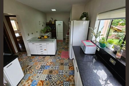 Casa à venda com 4 quartos, 426m² em Parque dos Principes, São Paulo