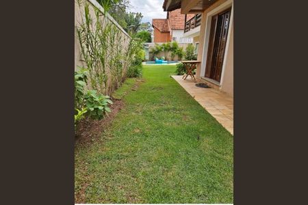 Casa à venda com 426m², 4 quartos e 6 vagas