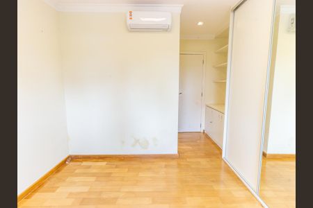 Apartamento para alugar com 246m², 4 quartos e 5 vagasSuíte 3