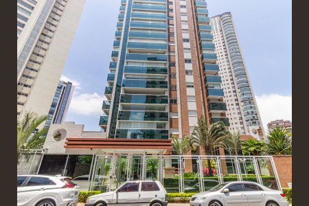 Apartamento para alugar com 246m², 4 quartos e 5 vagasFachada