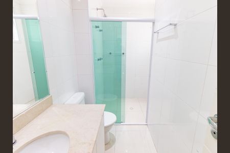 Apartamento para alugar com 246m², 4 quartos e 5 vagasBanheiro da Suíte 2