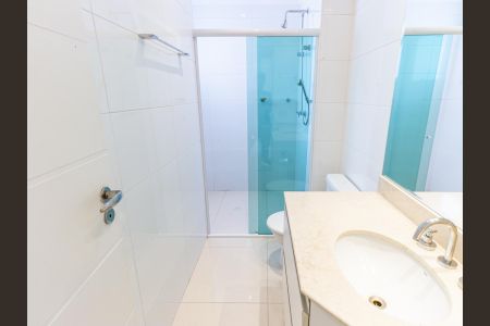 Apartamento para alugar com 246m², 4 quartos e 5 vagasBanheiro da Suíte 3