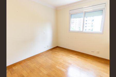 Apartamento para alugar com 246m², 4 quartos e 5 vagasSuíte 2