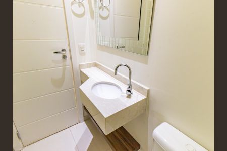 Apartamento para alugar com 246m², 4 quartos e 5 vagasLavabo