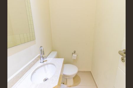 Apartamento para alugar com 246m², 4 quartos e 5 vagasLavabo