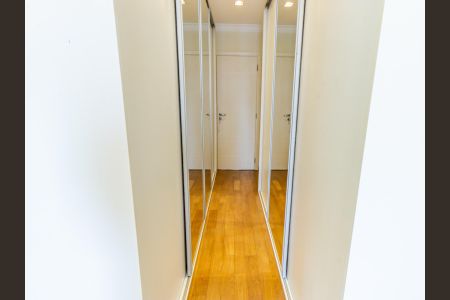 Apartamento para alugar com 246m², 4 quartos e 5 vagasCloset da Suíte 1
