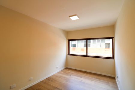 Apartamento à venda com 83m², 3 quartos e 1 vaga