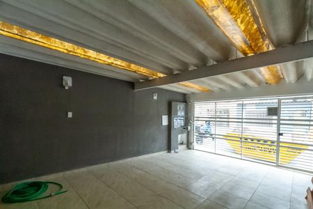 Casa para alugar com 36m², 1 quarto e sem vaga Casa para alugar com 36m², 1 quarto e sem vagaGaragem
